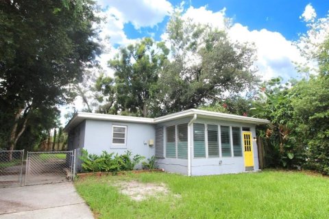 Villa ou maison à Sarasota, Floride 2 chambres, 87.7 m2 № 2148957