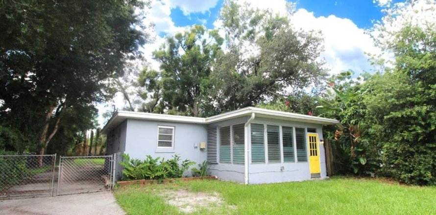 Villa ou maison à Sarasota, Floride 2 chambres, 87.7 m2 № 2148957
