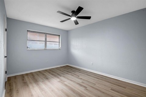 Villa ou maison à vendre à Palm Bay, Floride: 3 chambres, 172.33 m2 № 1834589 - photo 15