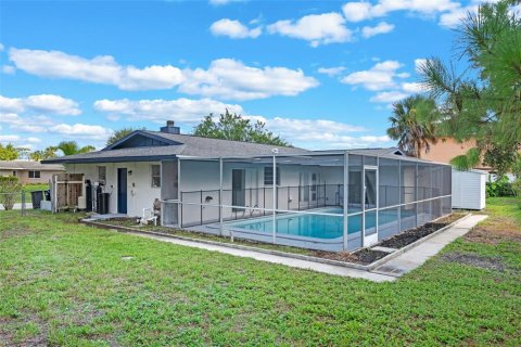 Villa ou maison à vendre à Palm Bay, Floride: 3 chambres, 172.33 m2 № 1834589 - photo 22