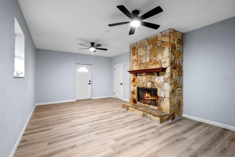 Villa ou maison à vendre à Palm Bay, Floride: 3 chambres, 172.33 m2 № 1834589 - photo 10