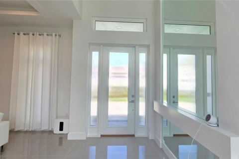Villa ou maison à louer à Bradenton, Floride: 3 chambres, 278.71 m2 № 1651448 - photo 10