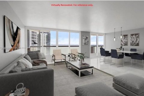 Condo in Miami, Florida, 3 bedrooms  № 1811265 - photo 1