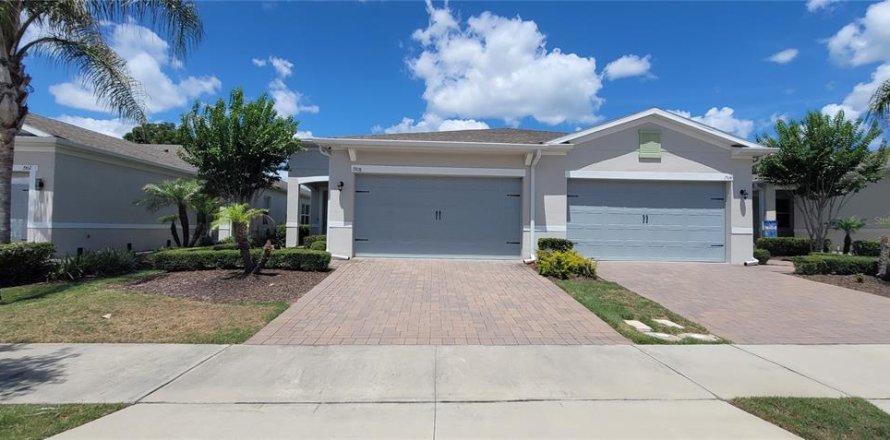 House in Kissimmee, Florida 2 bedrooms, 133.5 sq.m. № 2339664