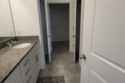 House in Kissimmee, Florida 2 bedrooms, 133.5 sq.m. № 2339664 - photo 4