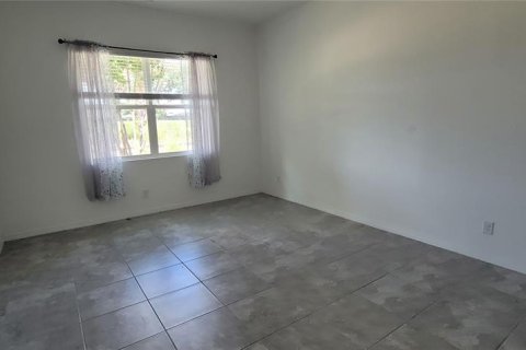 House in Kissimmee, Florida 2 bedrooms, 133.5 sq.m. № 2339664 - photo 3