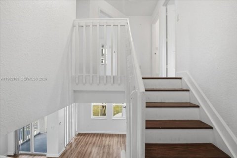 Condo in Miramar, Florida, 3 bedrooms  № 2023705 - photo 28