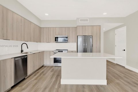 Appartement à louer à Miami, Floride: 3 chambres, 132.11 m2 № 2032753 - photo 9