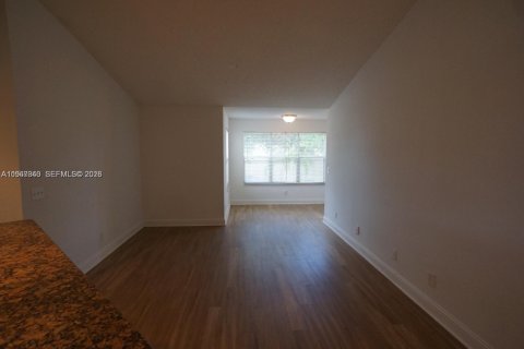 Copropriété à vendre à Sunrise, Floride: 2 chambres, 89.65 m2 № 2081392 - photo 5
