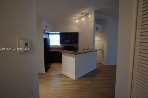 Copropriété à vendre à Sunrise, Floride: 2 chambres, 89.65 m2 № 2081392 - photo 4