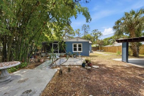 House in Saint Petersburg, Florida 2 bedrooms, 85.1 sq.m. № 2197270 - photo 21