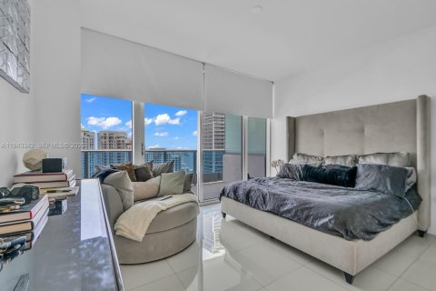 Condo in Miami, Florida, 2 bedrooms  № 2059853 - photo 6