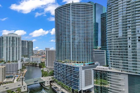 Condo in Miami, Florida, 2 bedrooms  № 2059853 - photo 10