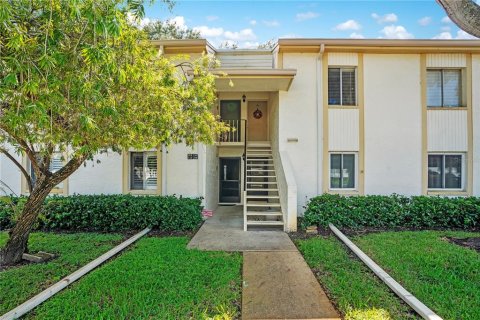 Condo à Oldsmar, Floride, 2 chambres  № 2429374