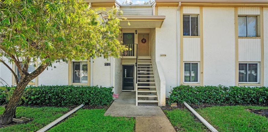 Condo à Oldsmar, Floride, 2 chambres  № 2429374