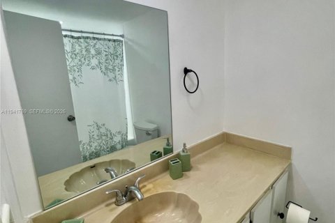 Снять в аренду кондоминиум в Санни-Айлс-Бич, Флорида 1 спальня, 57.6м2, № 1998710 - фото 10