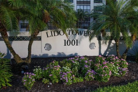 Condo in Sarasota, Florida, 2 bedrooms  № 625219 - photo 2