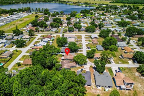 Duplex in Winter Haven, Florida 4 bedrooms, 174.47 sq.m. № 1679411 - photo 28