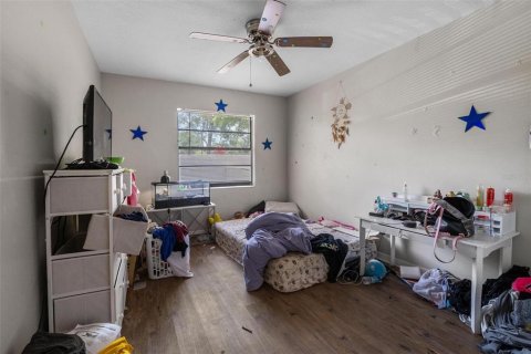 Duplex in Winter Haven, Florida 4 bedrooms, 174.47 sq.m. № 1679411 - photo 17