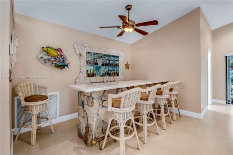 House in Davie, Florida 4 bedrooms, 234.58 sq.m. № 1834086 - photo 15
