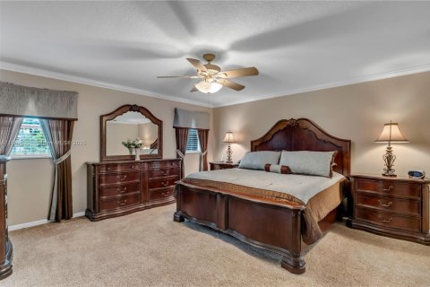 House in Davie, Florida 4 bedrooms, 234.58 sq.m. № 1834086 - photo 2