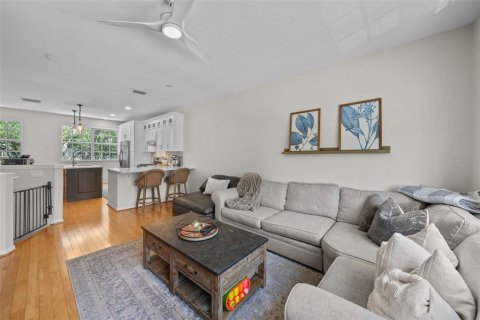 Touwnhouse à vendre à Tampa, Floride: 2 chambres, 148.46 m2 № 1903784 - photo 13