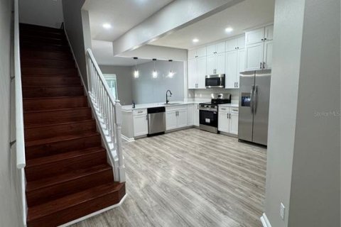 Townhouse in Riverview, Florida 3 bedrooms, 152.73 sq.m. № 1909770 - photo 3