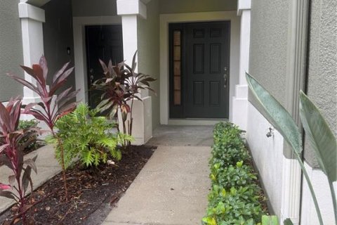 Townhouse in Riverview, Florida 3 bedrooms, 152.73 sq.m. № 1909770 - photo 2