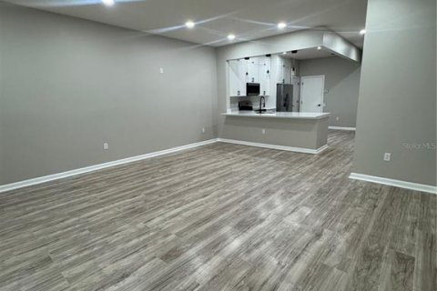 Townhouse in Riverview, Florida 3 bedrooms, 152.73 sq.m. № 1909770 - photo 7