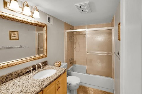 Condominio en venta en Dania Beach, Florida, 2 dormitorios, 106.28 m2 № 1775235 - foto 10