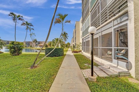 Condominio en venta en Dania Beach, Florida, 2 dormitorios, 106.28 m2 № 1775235 - foto 22