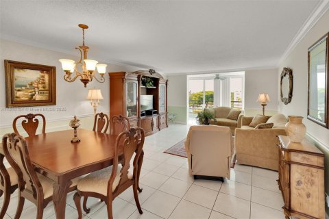 Condominio en venta en Dania Beach, Florida, 2 dormitorios, 106.28 m2 № 1775235 - foto 4