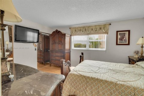 Condominio en venta en Dania Beach, Florida, 2 dormitorios, 106.28 m2 № 1775235 - foto 16
