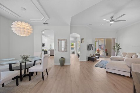 House in Windermere, Florida 4 bedrooms, 199.28 sq.m. № 1813256 - photo 28