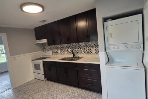 Appartement à louer à Orlando, Floride: 2 chambres, 72.46 m2 № 2155732 - photo 16