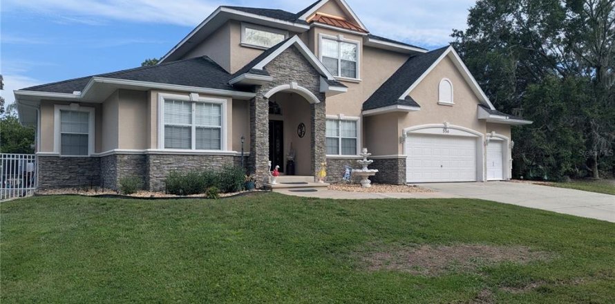 Casa en Crystal River, Florida 3 dormitorios, 275.92 m2 № 2312756
