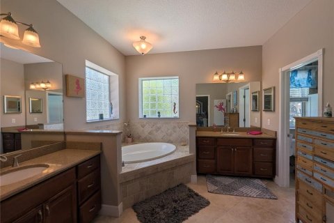 Casa en venta en Crystal River, Florida, 3 dormitorios, 275.92 m2 № 2312756 - foto 18