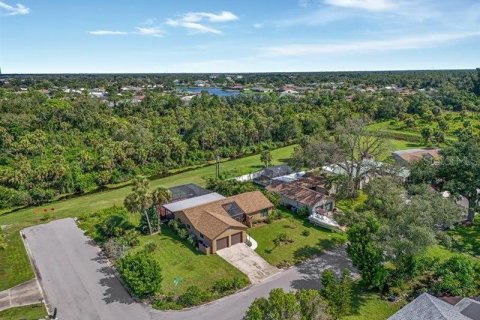 Купить виллу или дом в Венеция, Флорида 8 комнат, 144.65м2, № 1884136 - фото 5