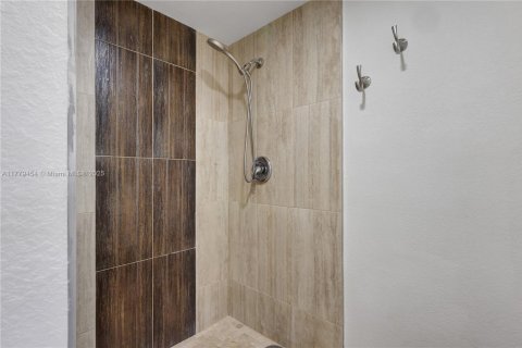 Condominio en venta en Deerfield Beach, Florida, 2 dormitorios, 92.9 m2 № 1985631 - foto 17