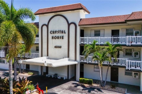 Condominio en venta en Deerfield Beach, Florida, 2 dormitorios, 92.9 m2 № 1985631 - foto 1