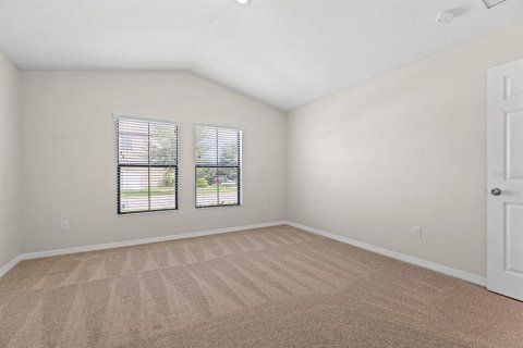 Villa ou maison à louer à Riverview, Floride: 3 chambres, 135.45 m2 № 2380700 - photo 4