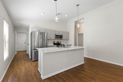 Villa ou maison à louer à Riverview, Floride: 3 chambres, 135.45 m2 № 2380700 - photo 3