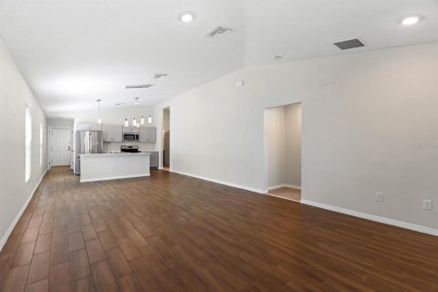 Villa ou maison à louer à Riverview, Floride: 3 chambres, 135.45 m2 № 2380700 - photo 2