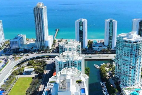Copropriété à vendre à Sunny Isles Beach, Floride: 4 chambres, 229.65 m2 № 2032477 - photo 21