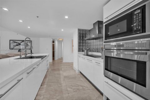 Copropriété à vendre à Sunny Isles Beach, Floride: 4 chambres, 229.65 m2 № 2032477 - photo 28