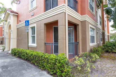 Copropriété à louer à Miramar, Floride: 1 chambre, 67.17 m2 № 1983481 - photo 7