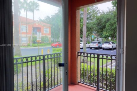 Copropriété à louer à Miramar, Floride: 1 chambre, 67.17 m2 № 1983481 - photo 13