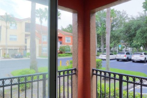 Copropriété à louer à Miramar, Floride: 1 chambre, 67.17 m2 № 1983481 - photo 12