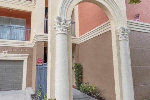 Copropriété à louer à Miramar, Floride: 1 chambre, 67.17 m2 № 1983481 - photo 10