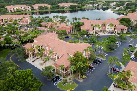 Copropriété à louer à Miramar, Floride: 1 chambre, 67.17 m2 № 1983481 - photo 4